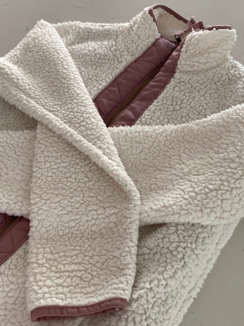 Abercrombie & Fitch quilted lined fleece (cream/rose) XS - Picture 11 of 14